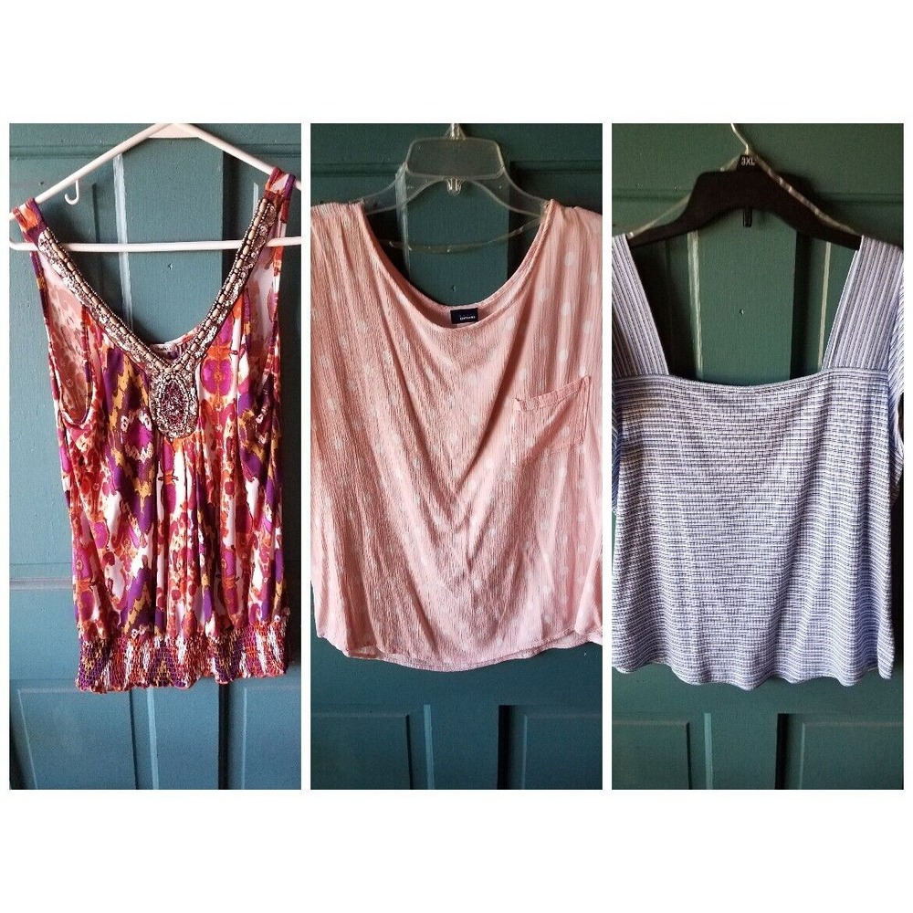 Lot 3 Women size Large Tops Tank Pullover Sleeveless‎